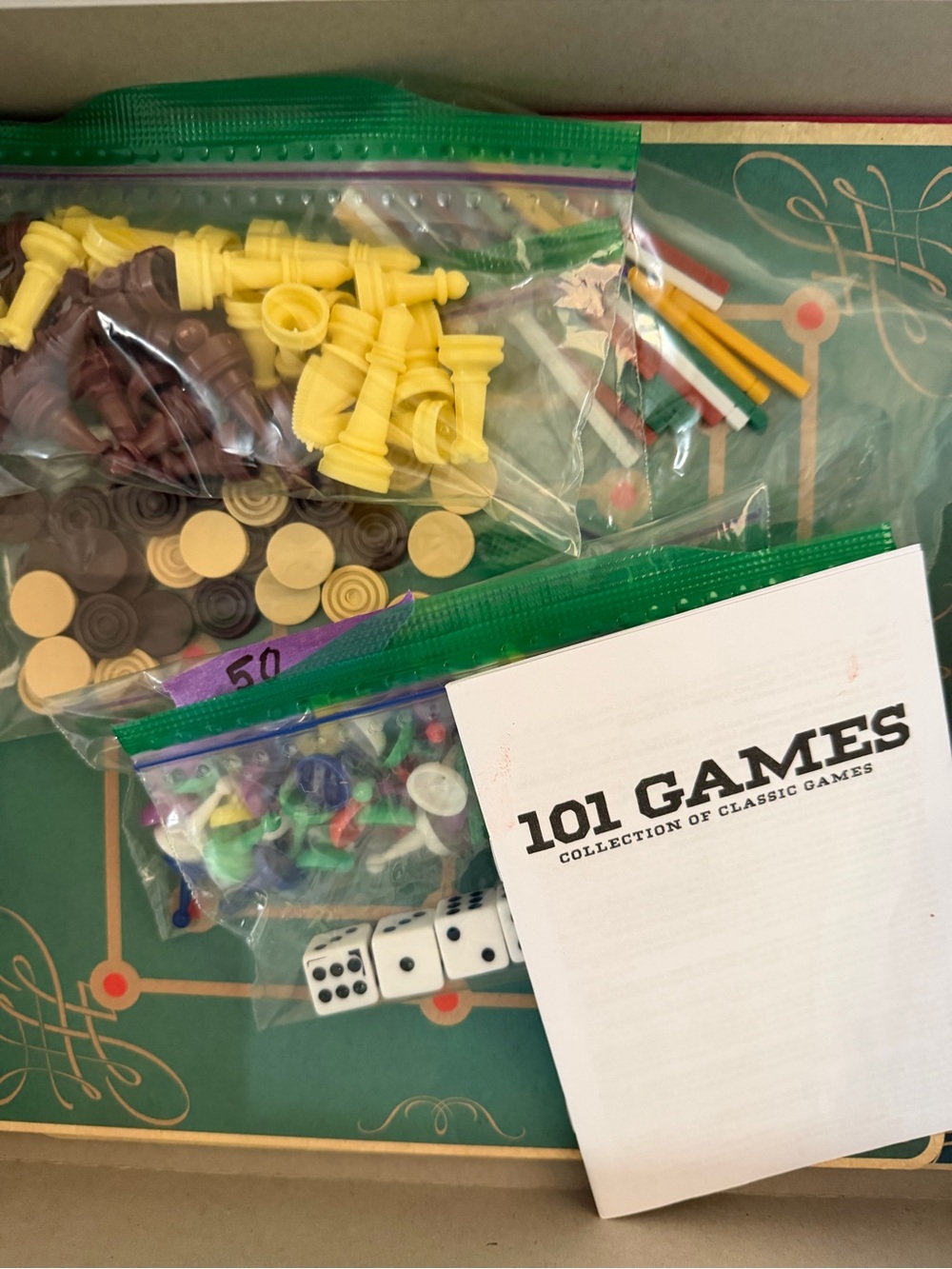 101 Games Collection of Classic Games - Multicolor - Picture 3 of 11